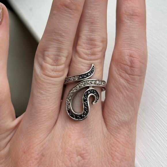 Vintage 90s Sparkling Sterling Silver Art Deco statement Black and white Ring - Picture 1 of 6